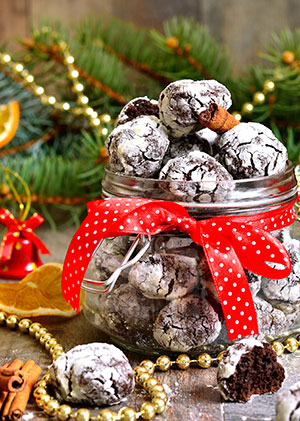 Chocolate Pepperment Crinkle Cookies