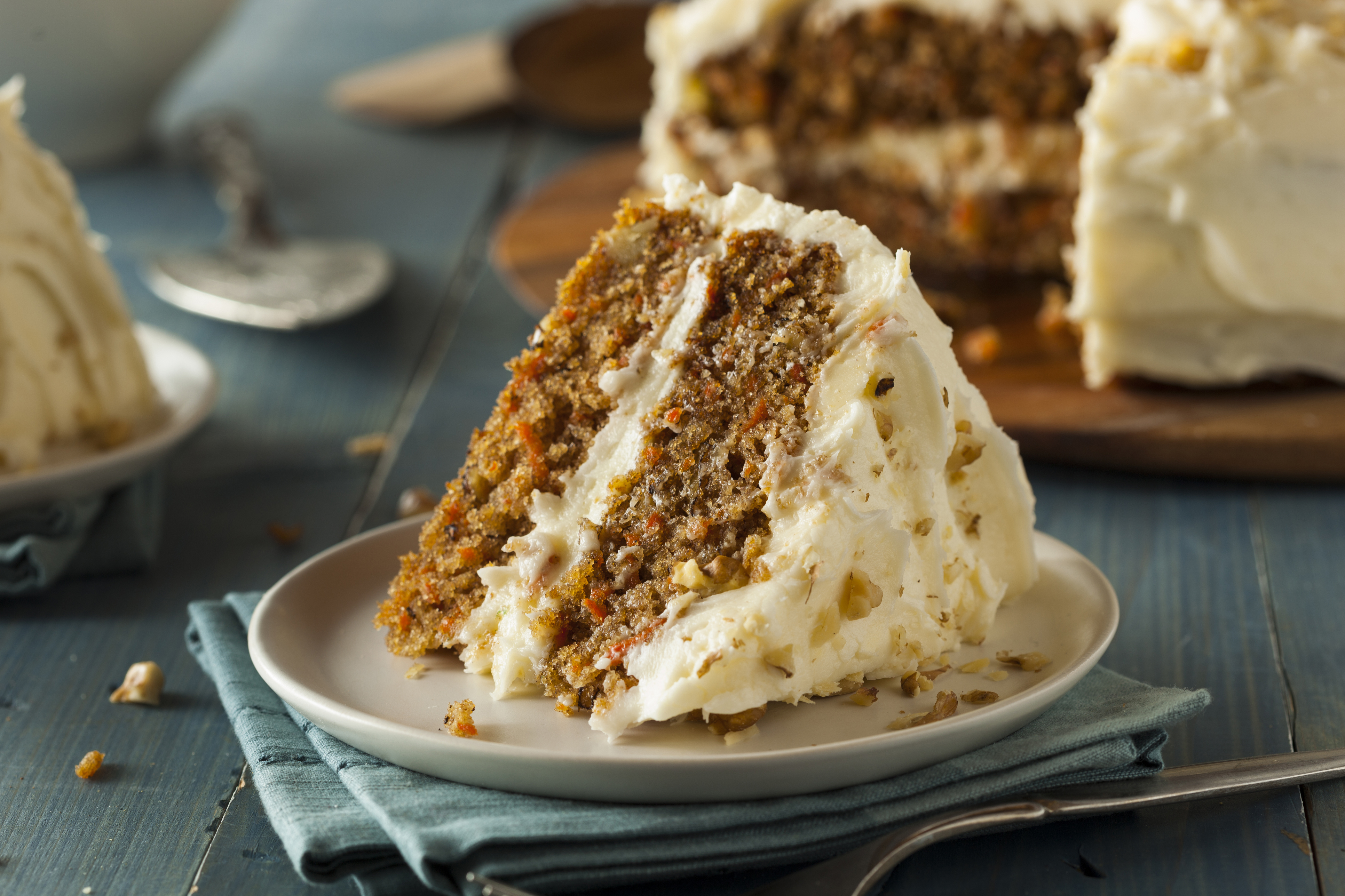 Recipe for classic carrot cake recipe with cream cheese frosting