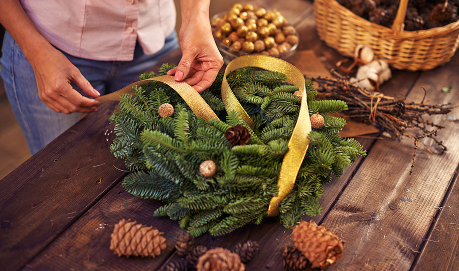 Create New Traditions with Homemade Holiday Wreaths