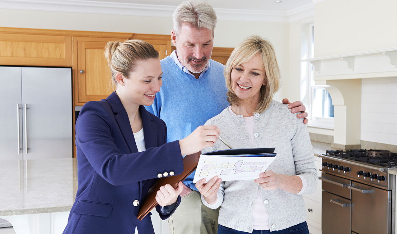 10 Reasons Why You Want to Hire a Real Estate Agent