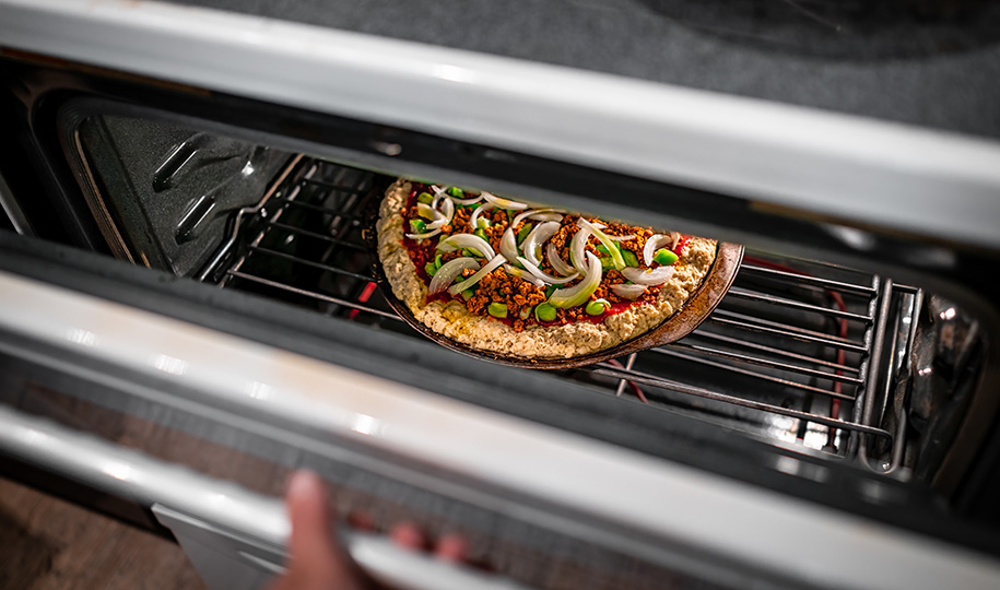 How Does a Self-Cleaning Oven Work?
